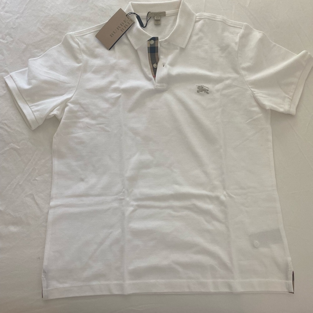New with tags Mens Burberry White Polo size XL
